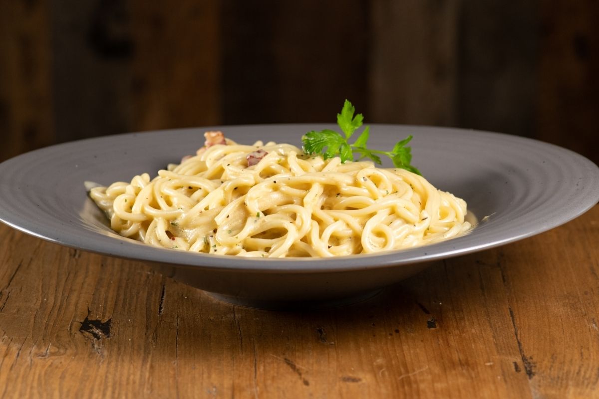 Livingston Restaurant Take Away Livingston Oscars Pizza Pasta Burgers